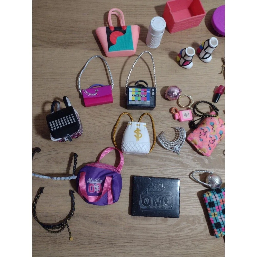 Rainbow High Shoes Accessories Hangers Combs LOT
